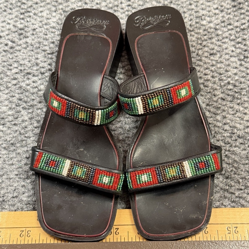 VTG Brighton Sam Beaded Sandals Southwestern Aztec Low Heeled Shoe Italy 6
